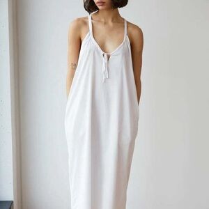 Deiji Studios scoop neck white maxi dress with tie detail M/L
